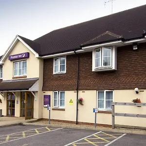 https://premier-inn-east-grinstead.brighton-hotels-england.com