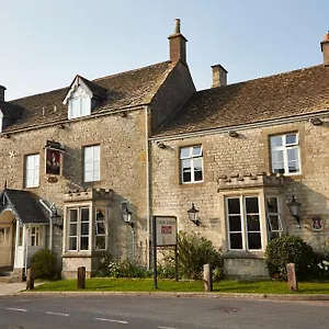 https://royal-george-hotel-gloucester.tophotelsbath.com